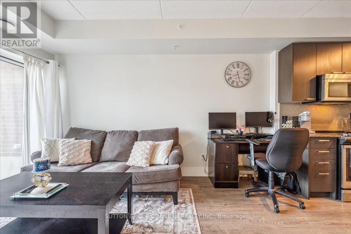 108 - 155 St.leger Street, Kitchener, Ontario  N2H 0B9 - Photo 9 - X12419226