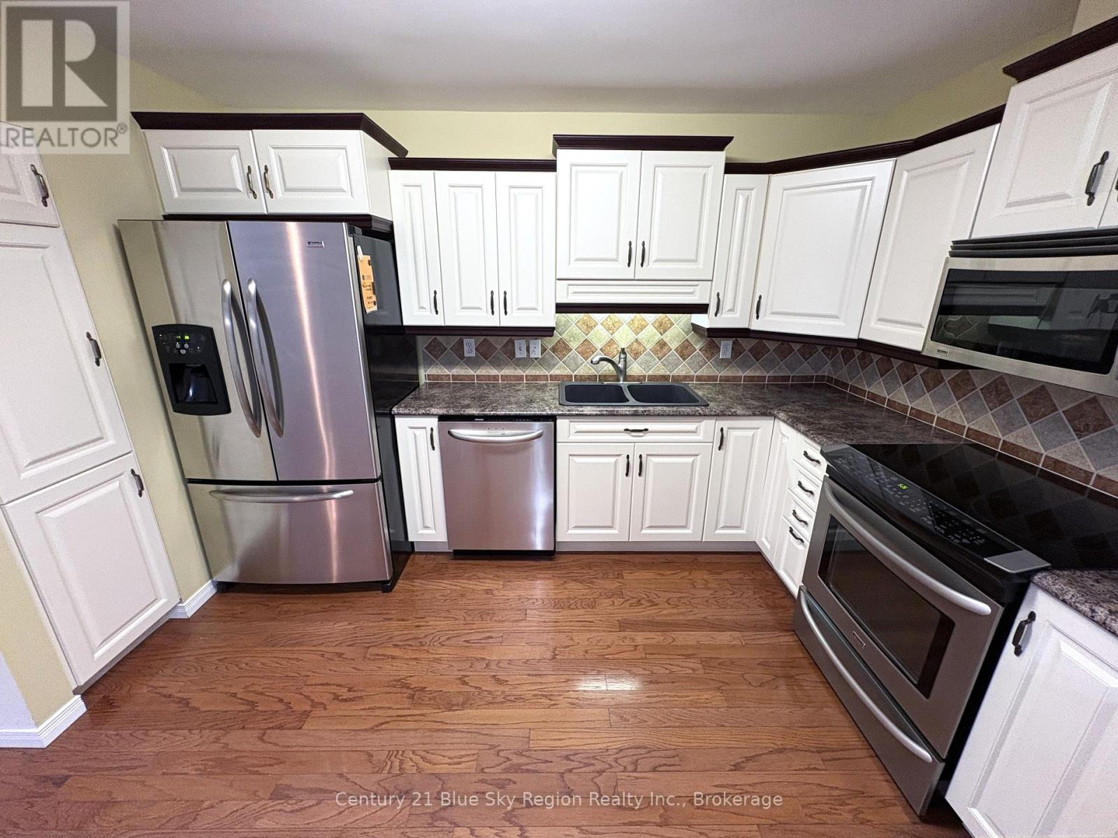 4 - 713 Coursol Road, West Nipissing, Ontario  P2B 2Z2 - Photo 8 - X12419303