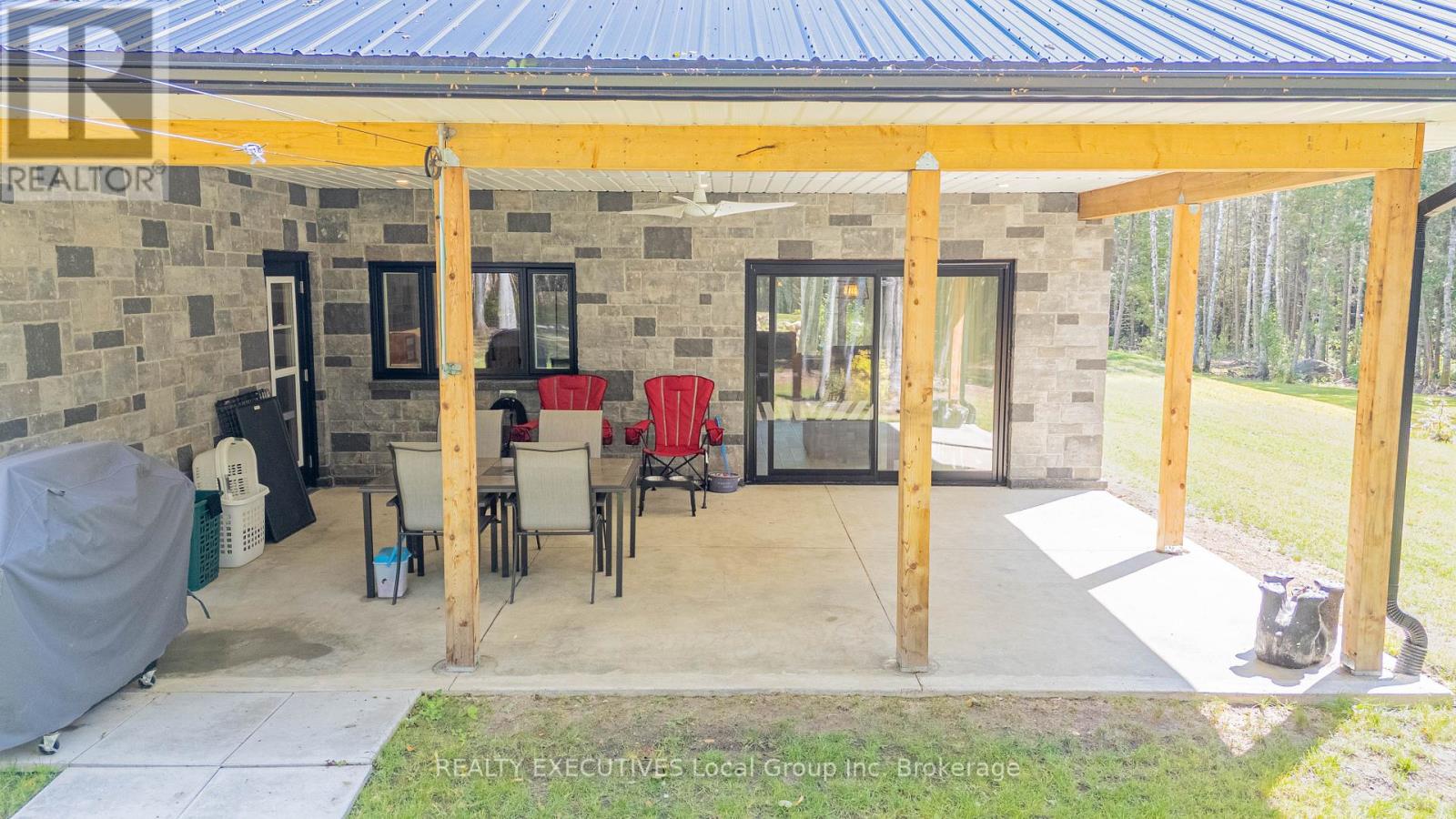 2149 South Shore Road, Bonfield, Ontario  P0H 1E0 - Photo 23 - X12419368