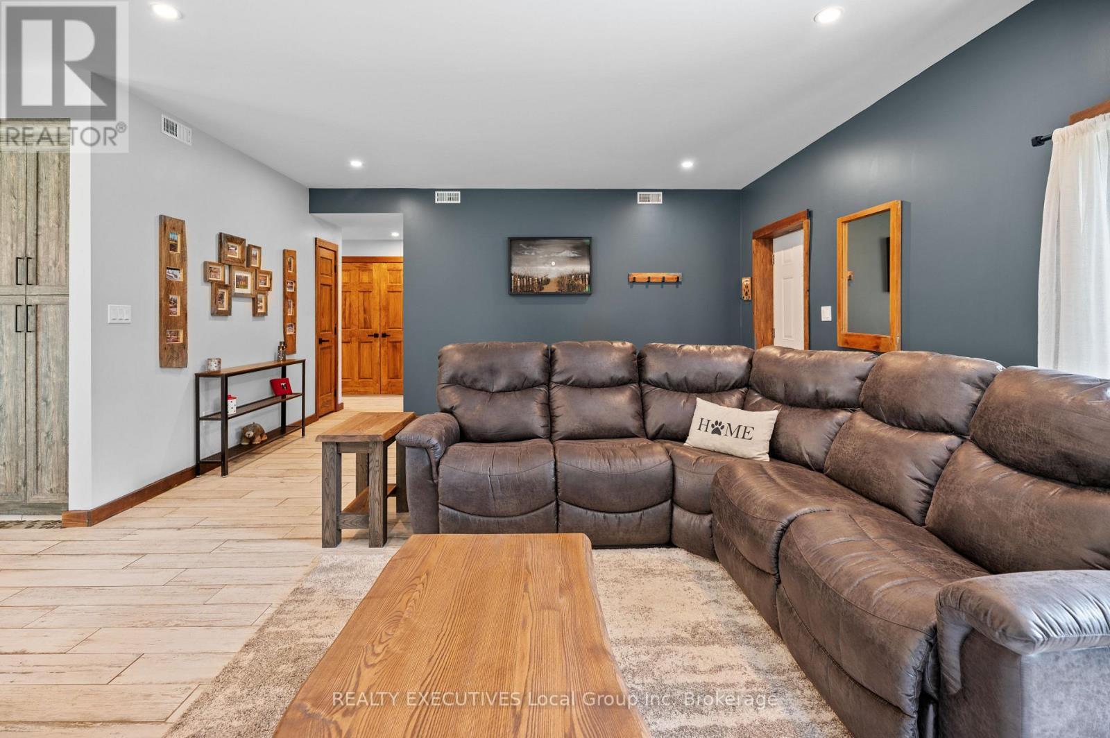 2149 South Shore Road, Bonfield, Ontario  P0H 1E0 - Photo 7 - X12419368