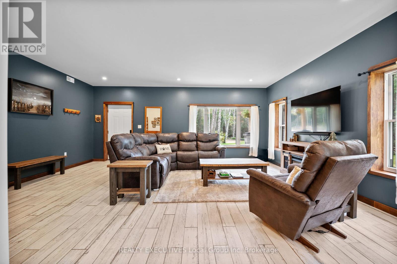 2149 South Shore Road, Bonfield, Ontario  P0H 1E0 - Photo 8 - X12419368