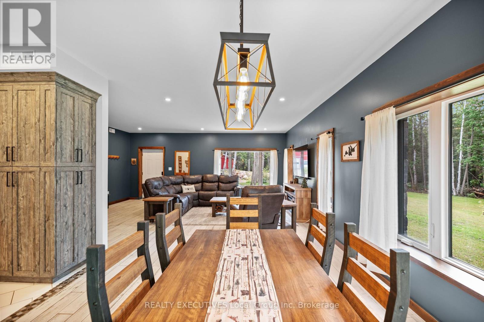 2149 South Shore Road, Bonfield, Ontario  P0H 1E0 - Photo 9 - X12419368