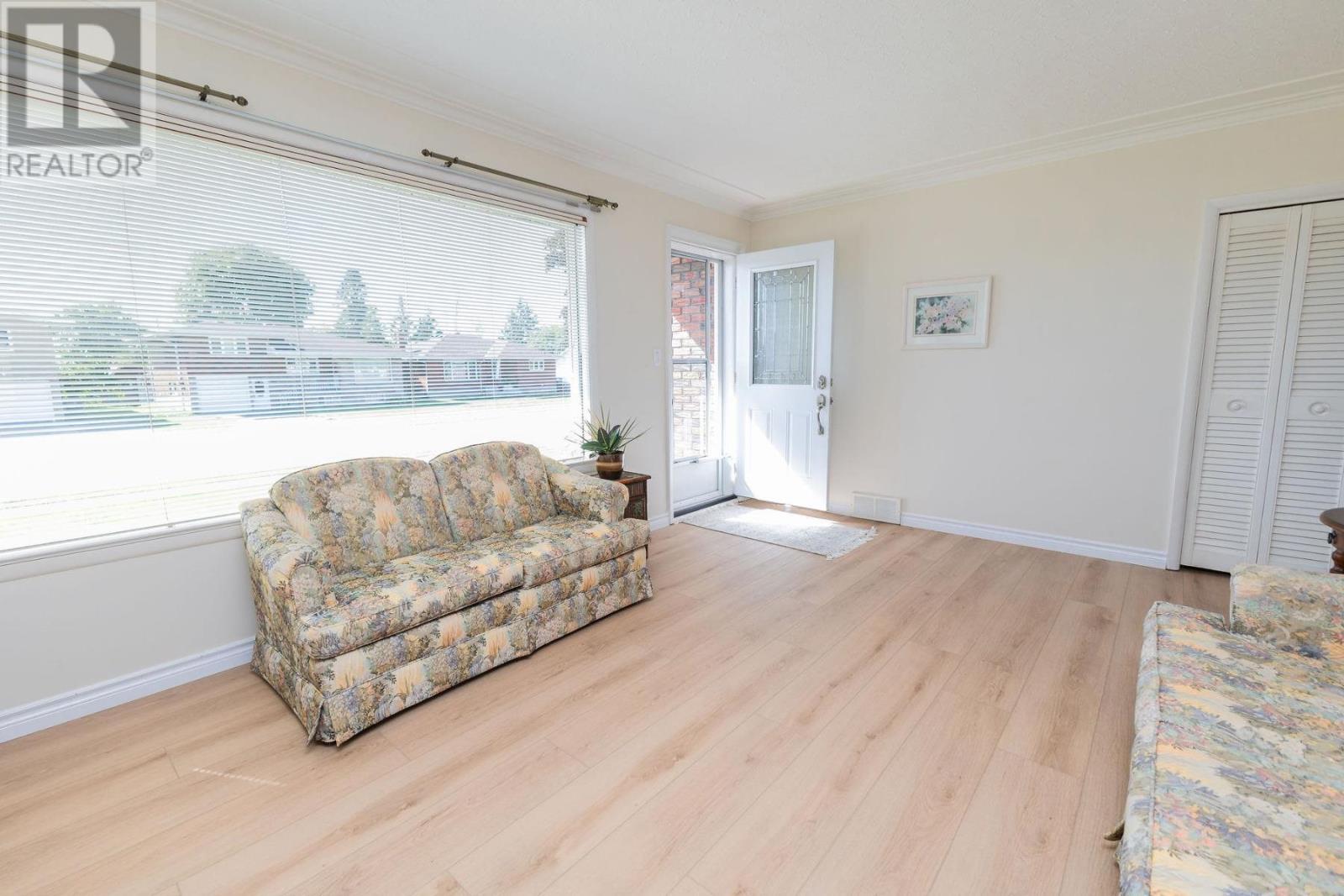 134 Ruth St, Sault Ste. Marie, Ontario  P6C 2E7 - Photo 11 - SM252718