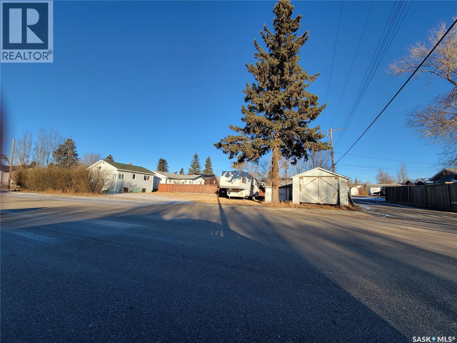 4901 Leader Street, Macklin, Saskatchewan  S0L 2C0 - Photo 28 - SK990388