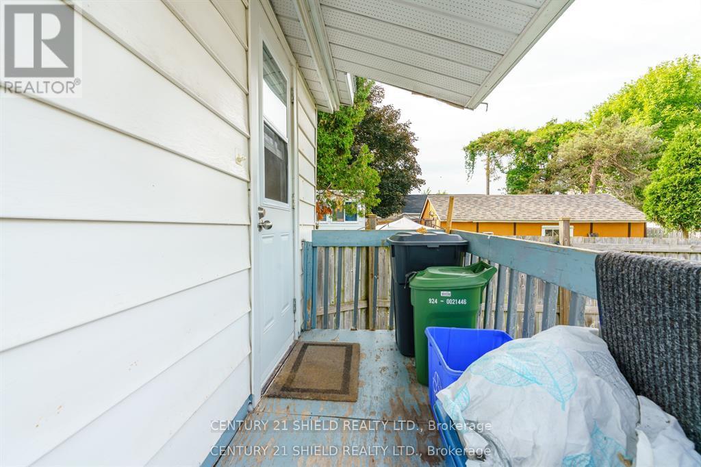 325 Belmont Street, Cornwall, Ontario  K6H 4Z7 - Photo 13 - X12416819