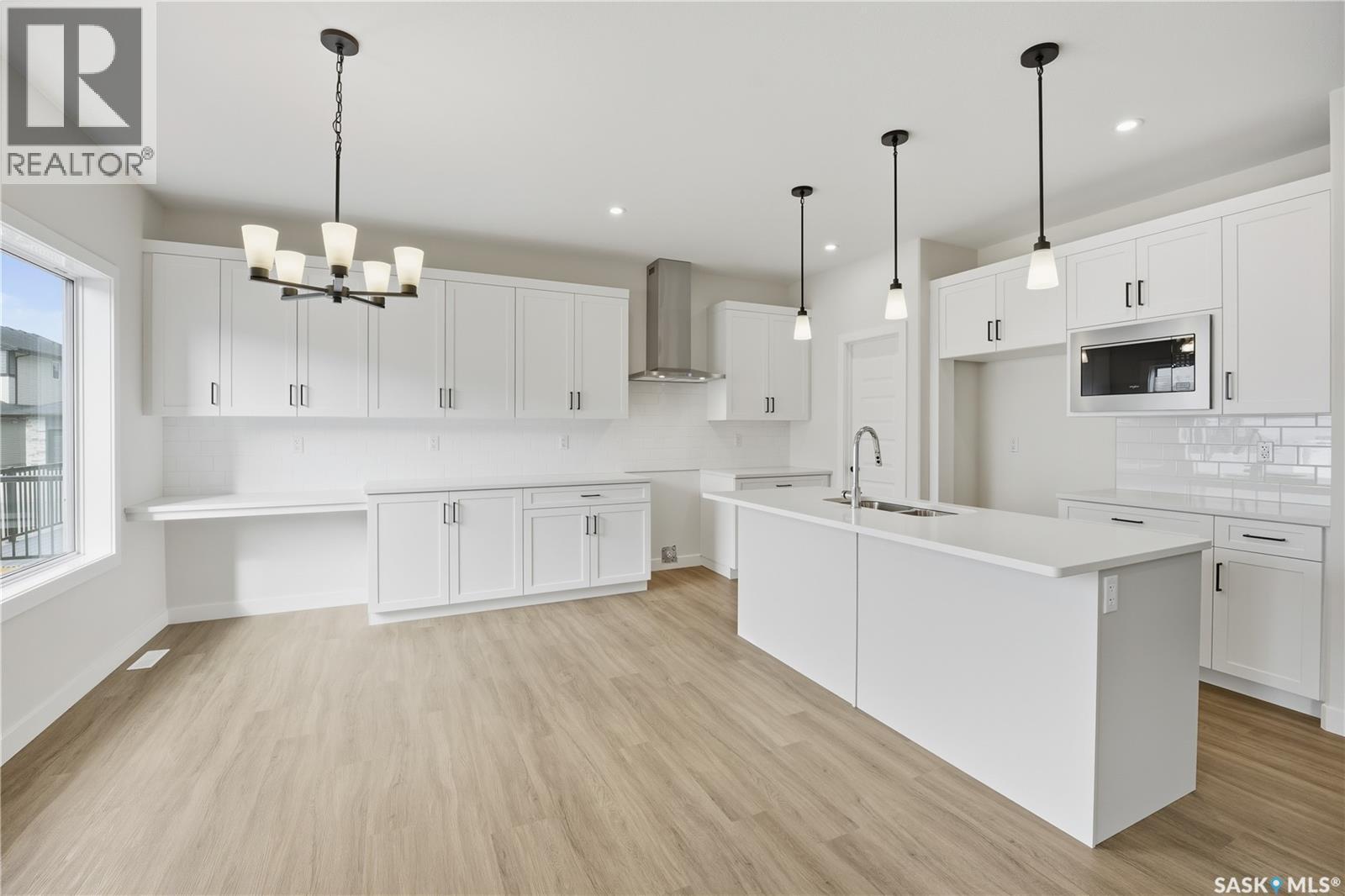 106 Katz Avenue, Saskatoon, Saskatchewan  S7V 1S9 - Photo 2 - SK019017