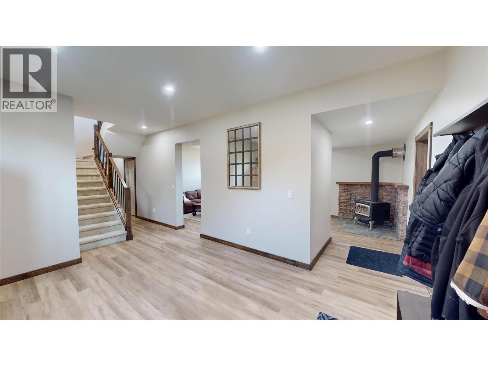 7229 3/93 Highway, Cranbrook, British Columbia  V1C 7B2 - Photo 46 - 10363606