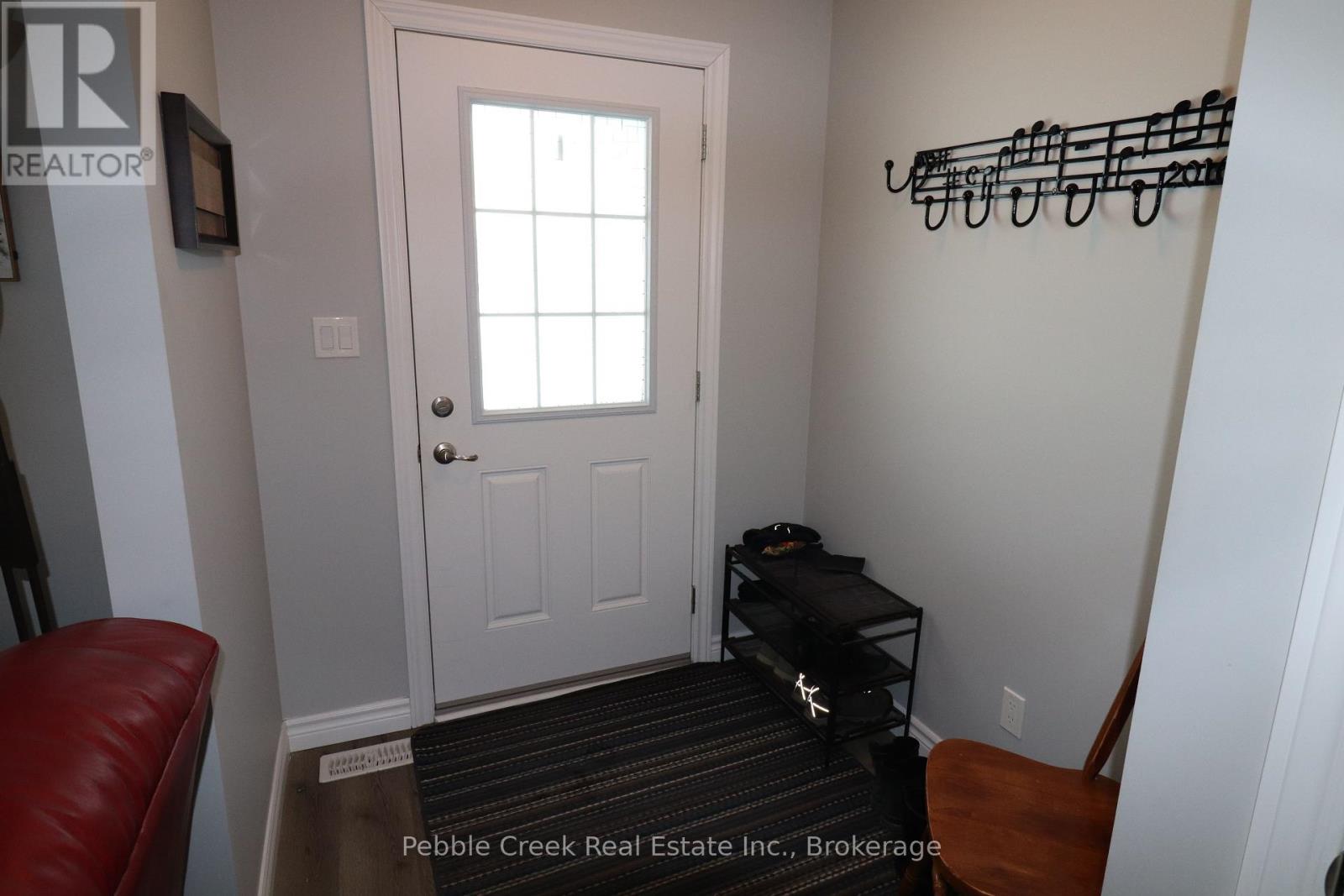 86 Huron Heights Drive, Ashfield-Colborne-Wawanosh, Ontario  N7A 0C1 - Photo 4 - X11907339