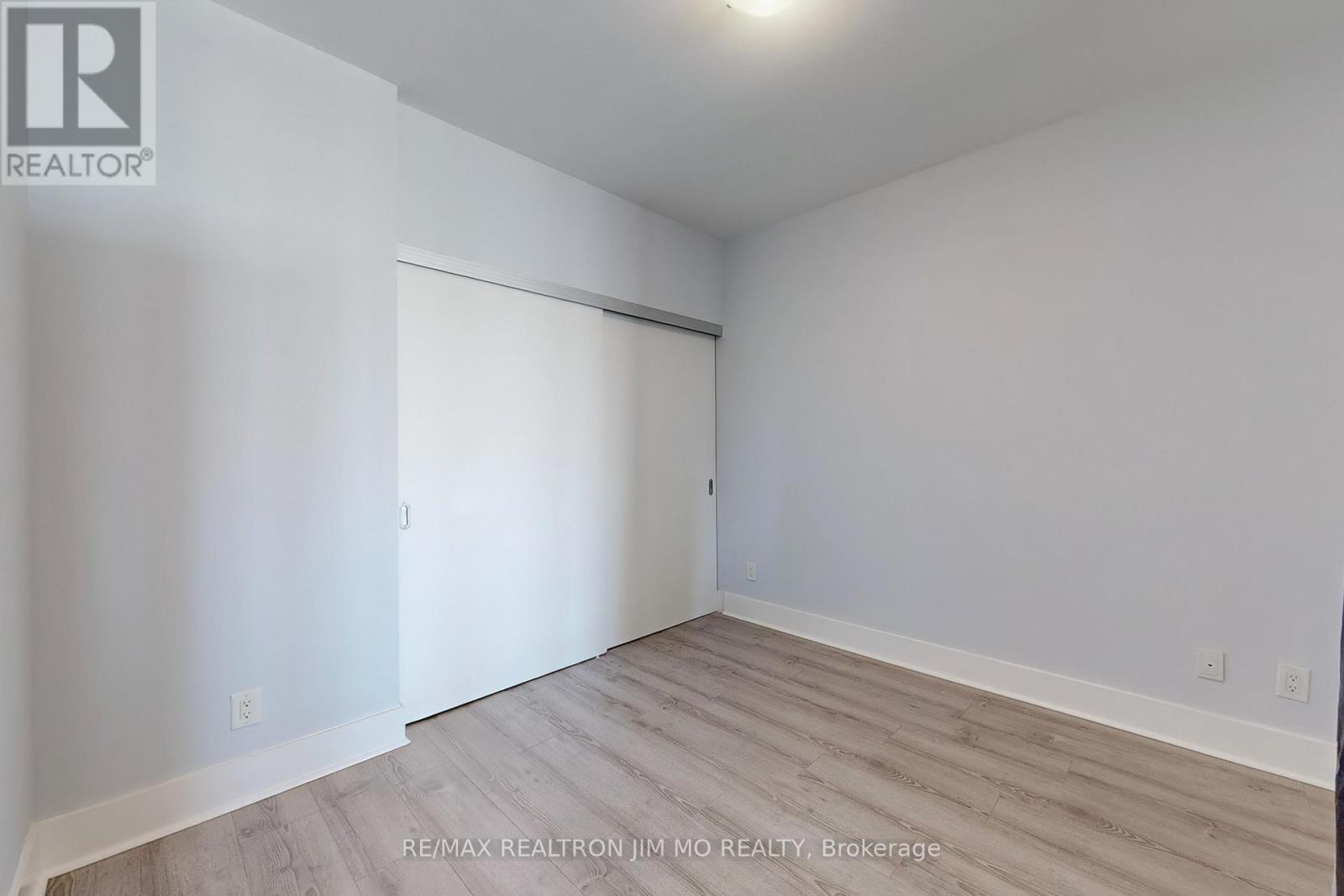 1706 - 32 Davenport Road, Toronto, Ontario  M5R 0B5 - Photo 21 - C12419246