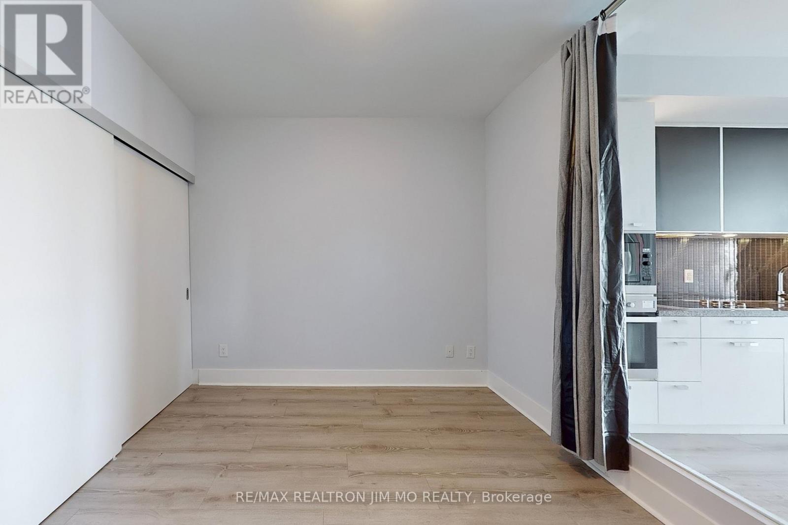 1706 - 32 Davenport Road, Toronto, Ontario  M5R 0B5 - Photo 22 - C12419246