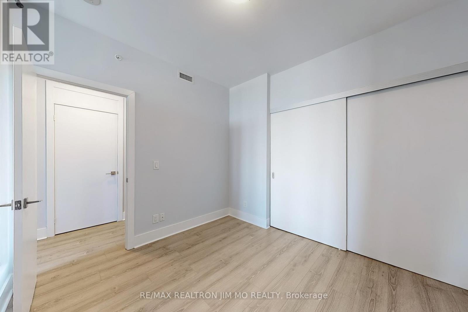 1706 - 32 Davenport Road, Toronto, Ontario  M5R 0B5 - Photo 25 - C12419246