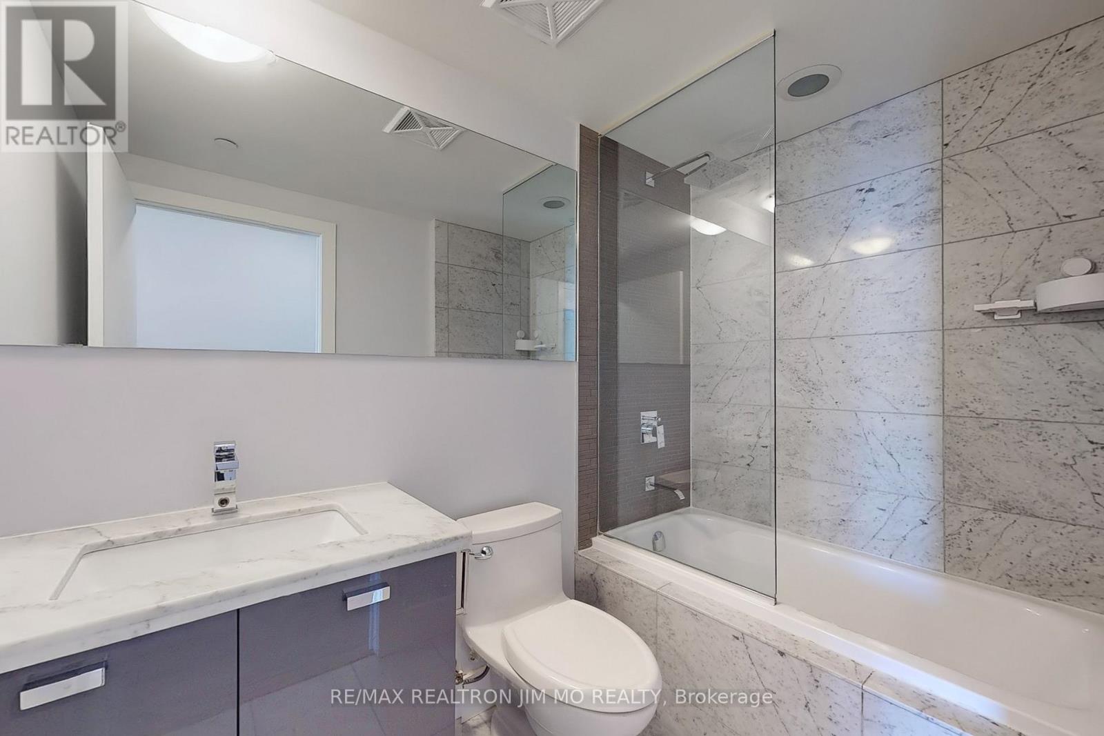 1706 - 32 Davenport Road, Toronto, Ontario  M5R 0B5 - Photo 26 - C12419246