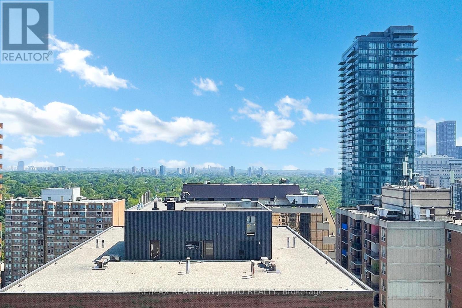 1706 - 32 Davenport Road, Toronto, Ontario  M5R 0B5 - Photo 29 - C12419246