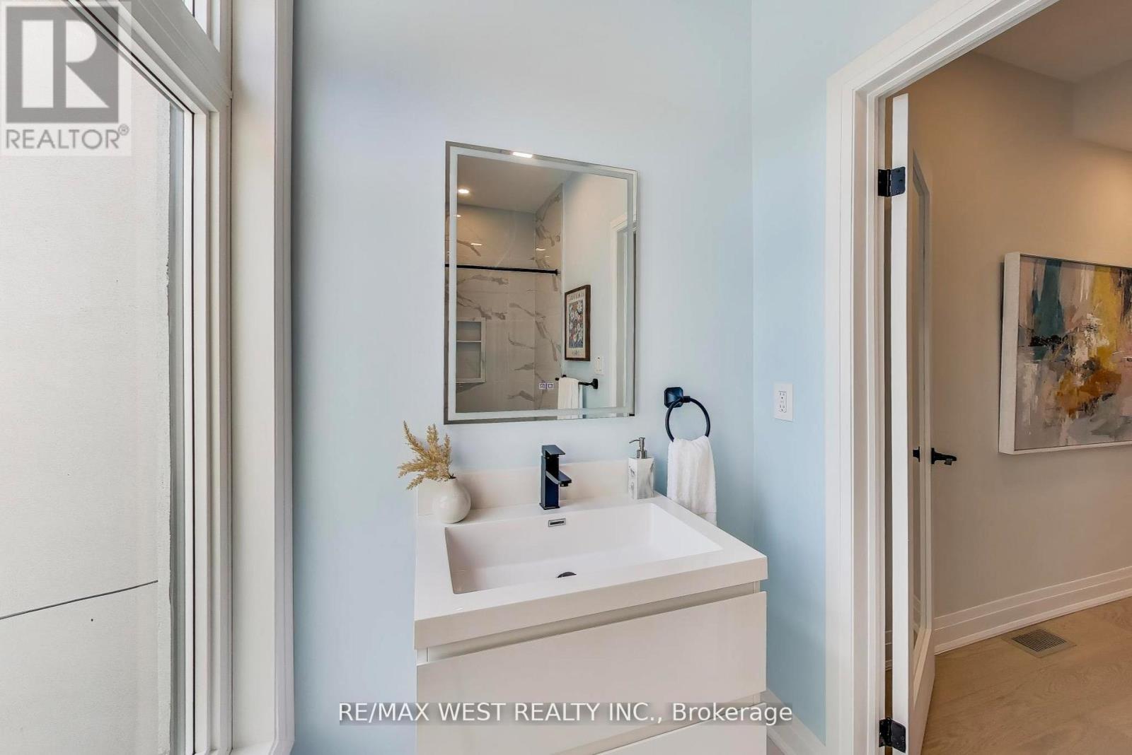 21 Rolyat Street, Toronto, Ontario  M6J 1S5 - Photo 22 - C12419289