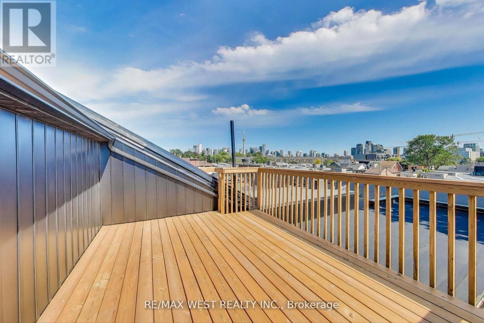 21 Rolyat Street, Toronto, Ontario  M6J 1S5 - Photo 26 - C12419289