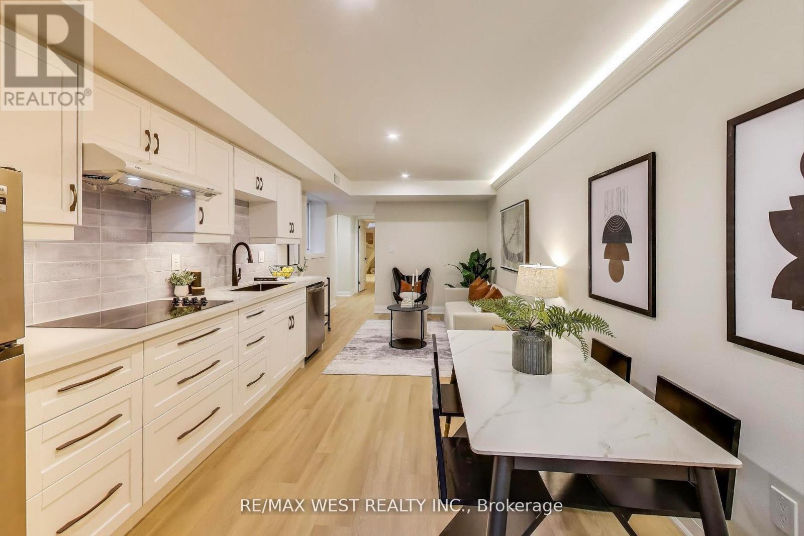 21 Rolyat Street, Toronto, Ontario  M6J 1S5 - Photo 31 - C12419289