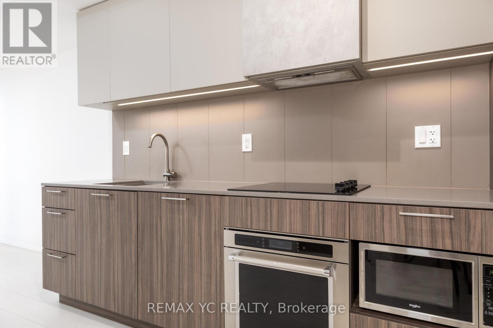 2202 - 19 Western Battery Road, Toronto, Ontario  M6K 3S4 - Photo 11 - C12419362