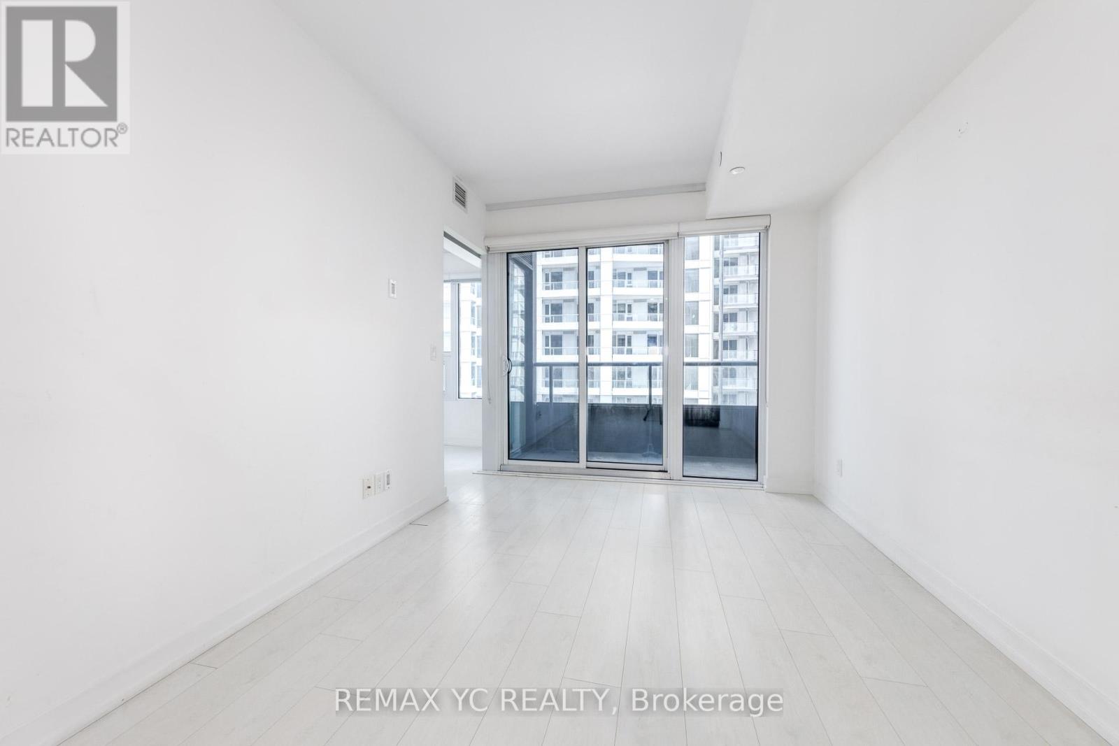2202 - 19 Western Battery Road, Toronto, Ontario  M6K 3S4 - Photo 14 - C12419362