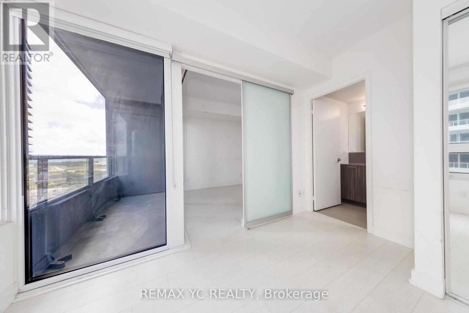 2202 - 19 Western Battery Road, Toronto, Ontario  M6K 3S4 - Photo 19 - C12419362