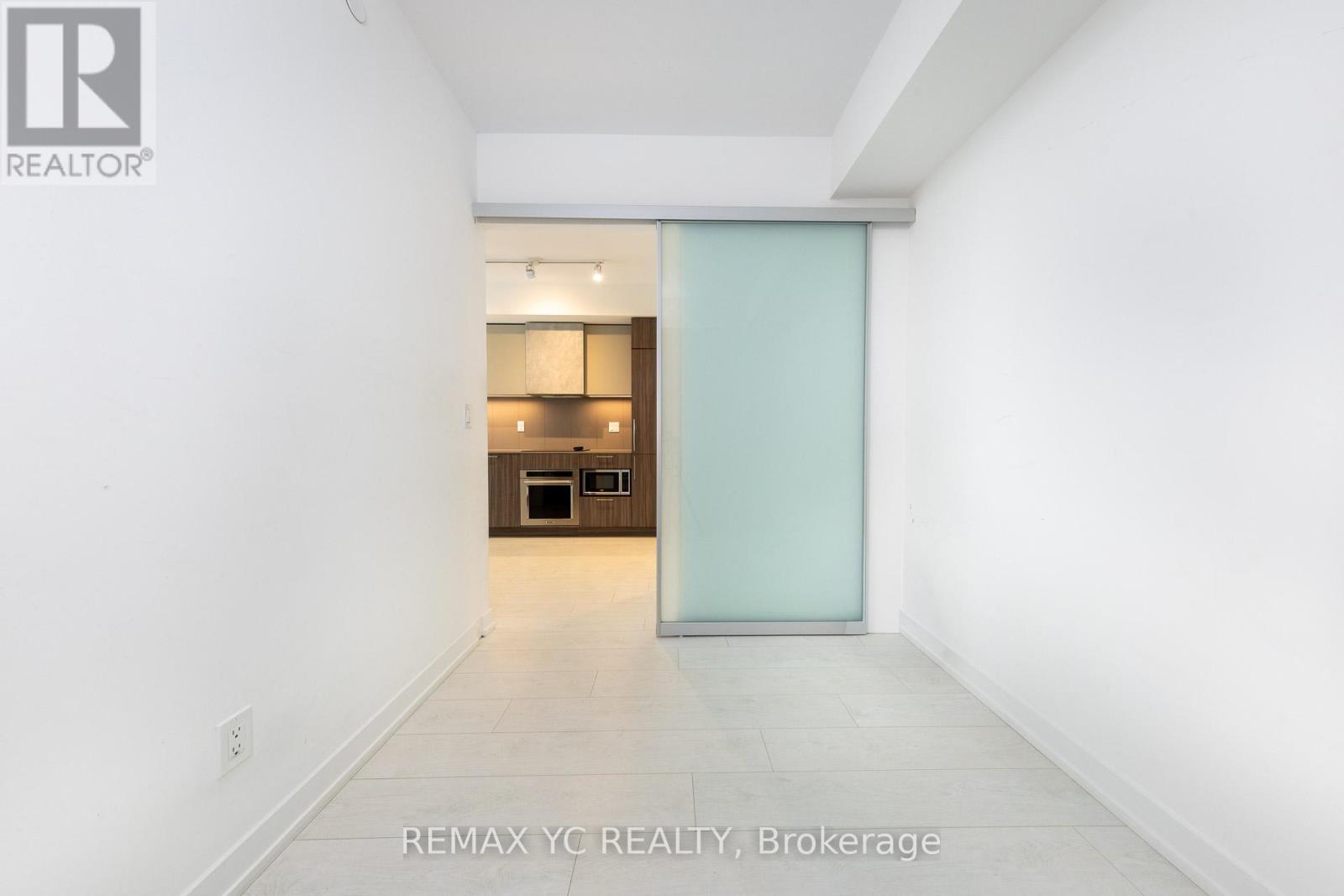 2202 - 19 Western Battery Road, Toronto, Ontario  M6K 3S4 - Photo 6 - C12419362
