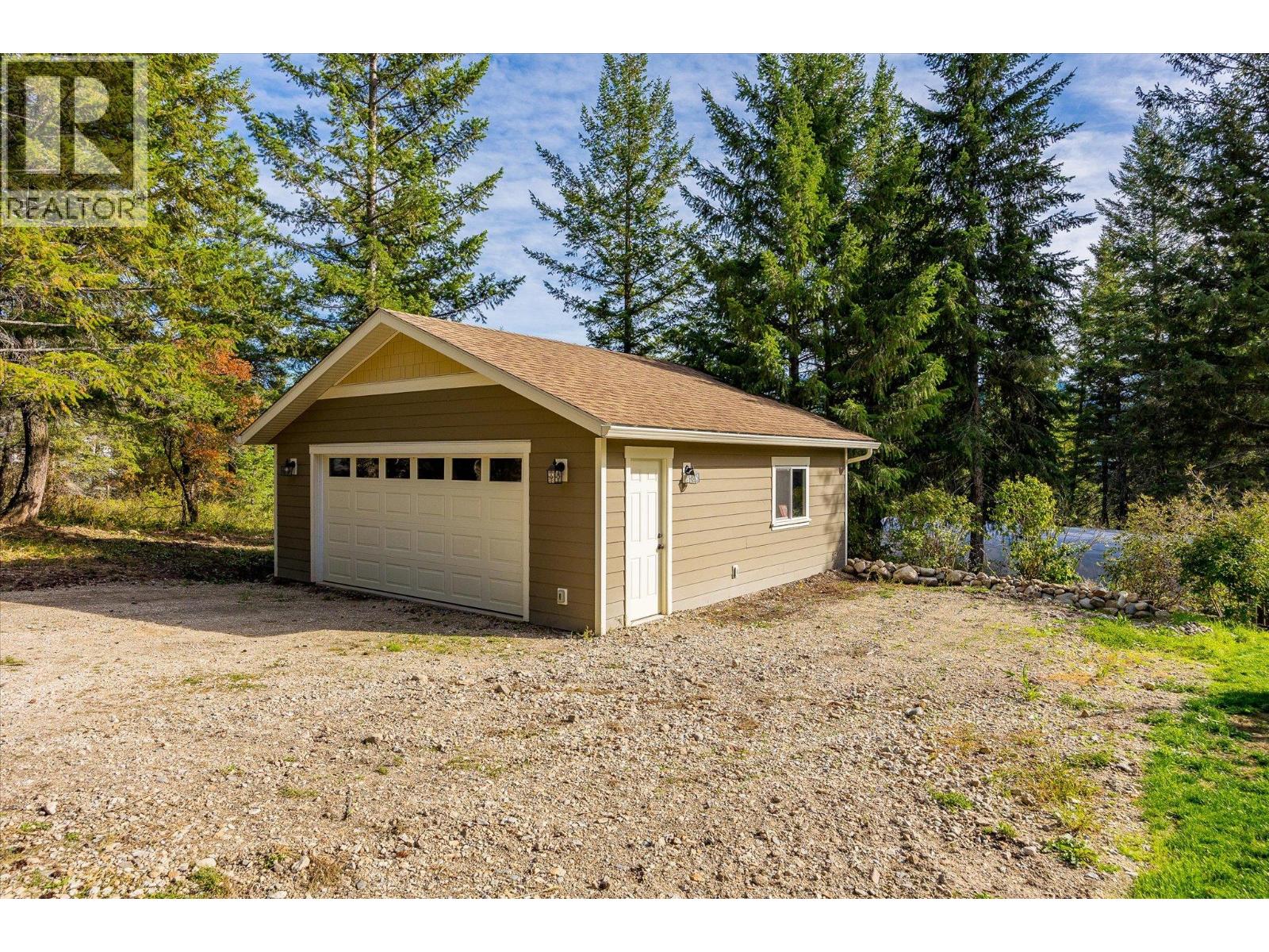 192 Louie View Drive, Lumby, British Columbia  V0E 2G1 - Photo 66 - 10363573