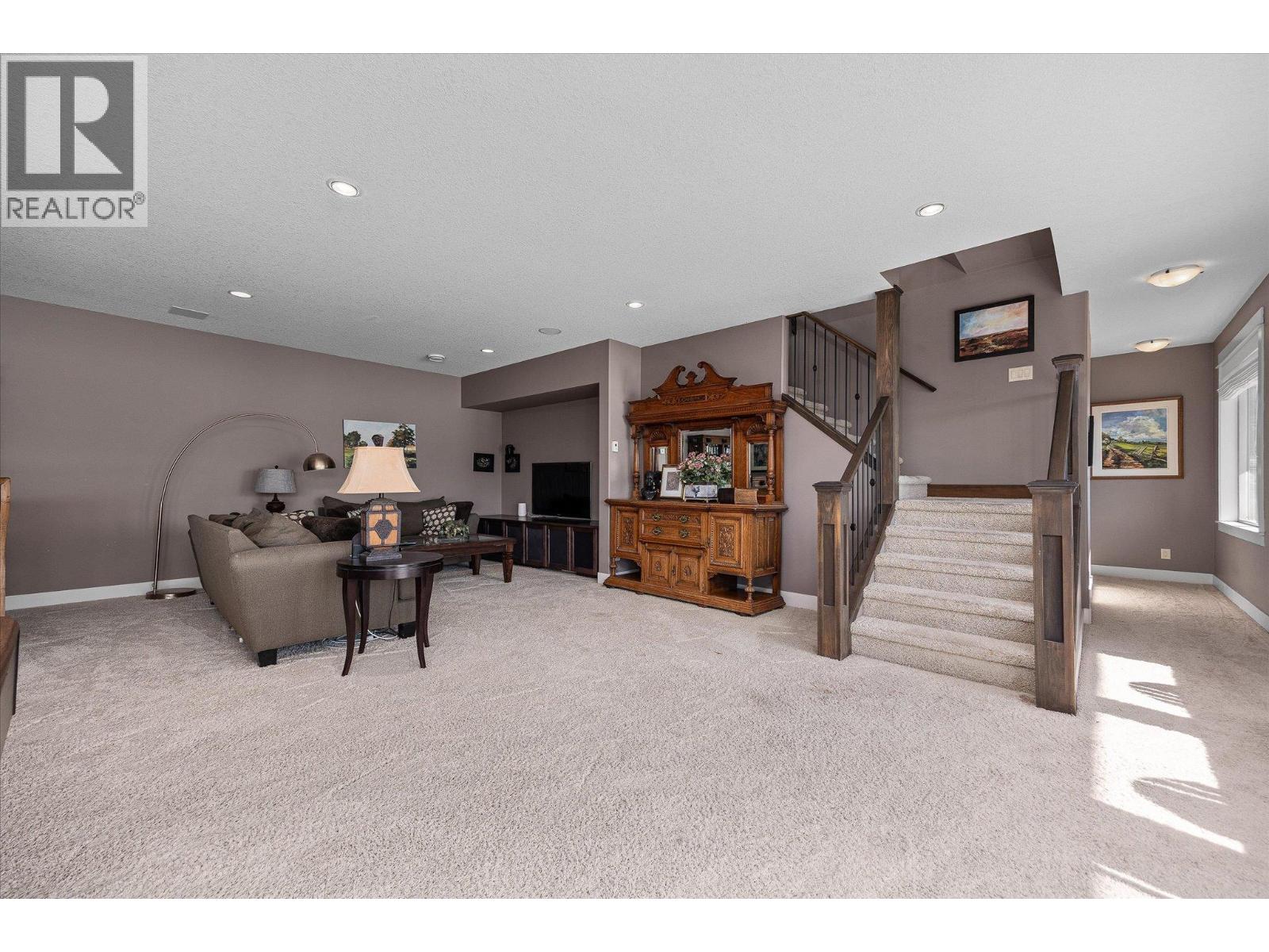 5165 Trepanier Bench Road Unit# 205 Peachland Photo 36