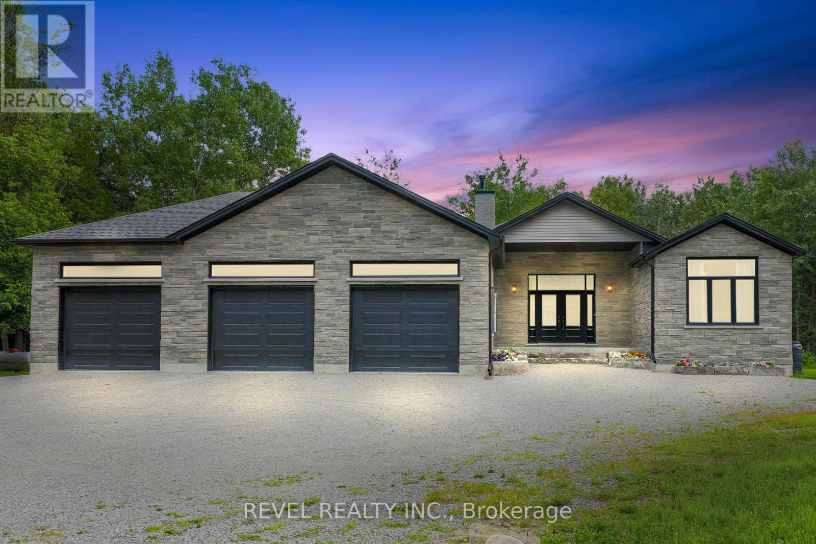 99 Kagawong Road, Kawartha Lakes, Ontario  K0M 1G0 - Photo 1 - X12419376