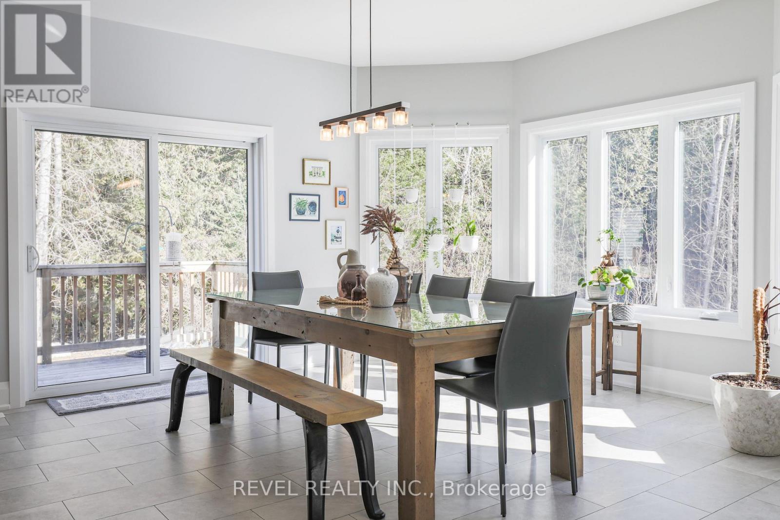 99 Kagawong Road, Kawartha Lakes, Ontario  K0M 1G0 - Photo 11 - X12419376