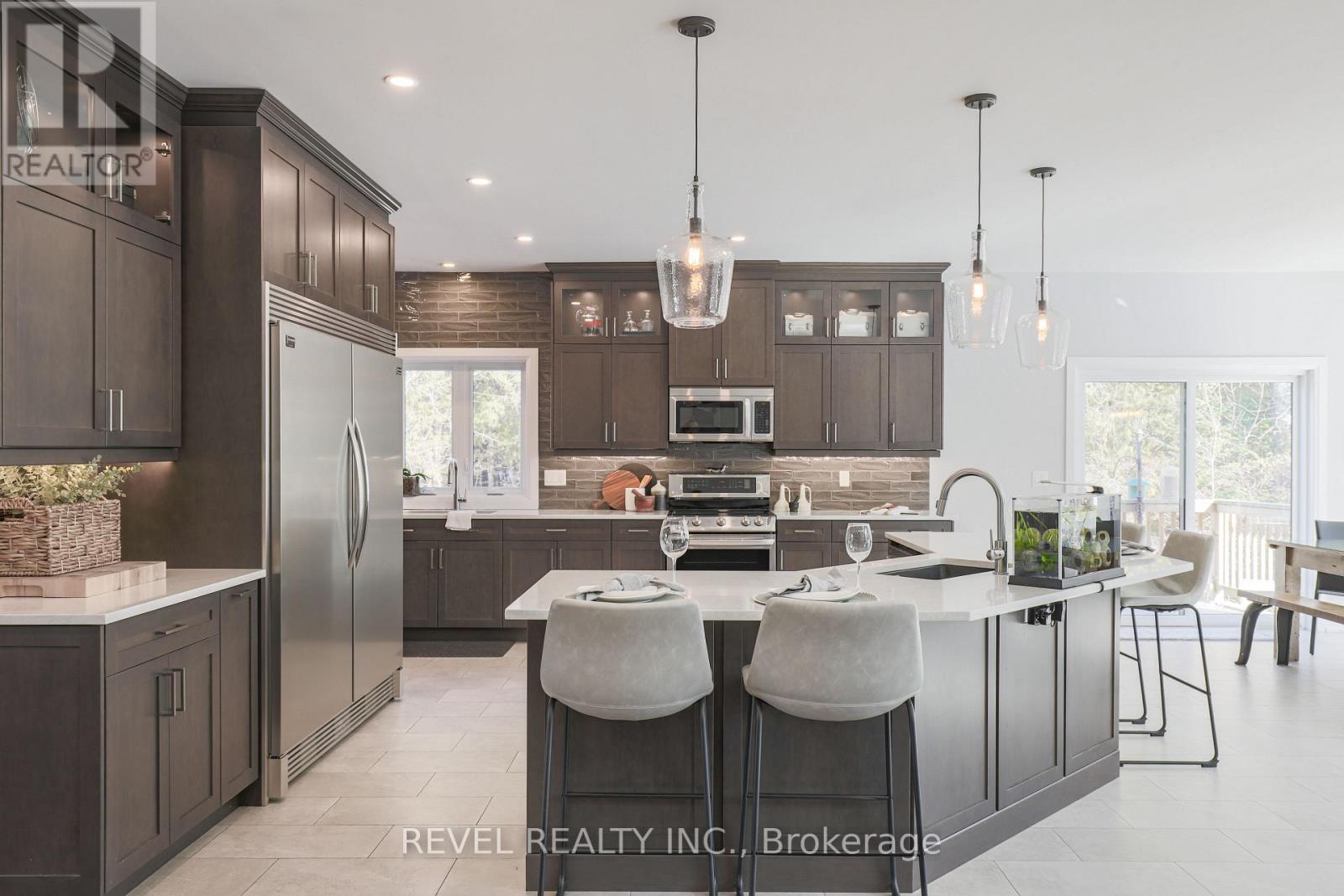 99 Kagawong Road, Kawartha Lakes, Ontario  K0M 1G0 - Photo 9 - X12419376