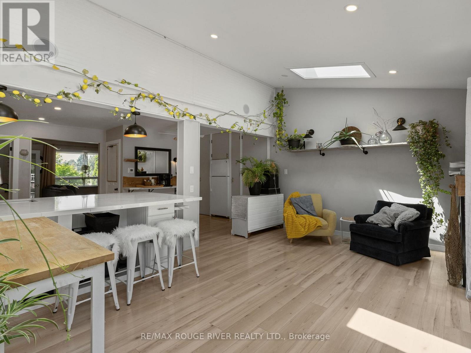 414 Alexandria Drive, Cobourg, Ontario  K9A 5T1 - Photo 15 - X12419426