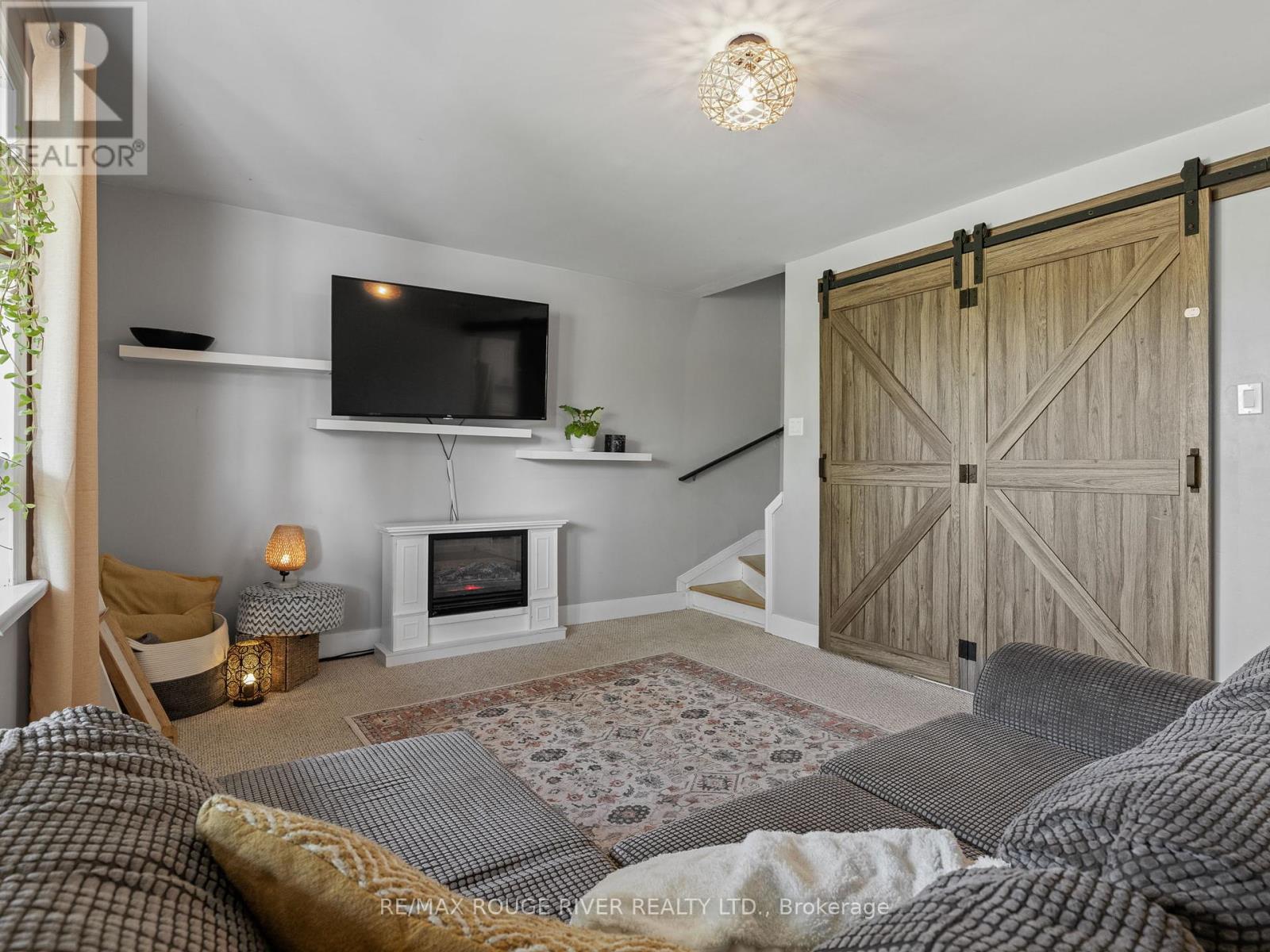 414 Alexandria Drive, Cobourg, Ontario  K9A 5T1 - Photo 6 - X12419426