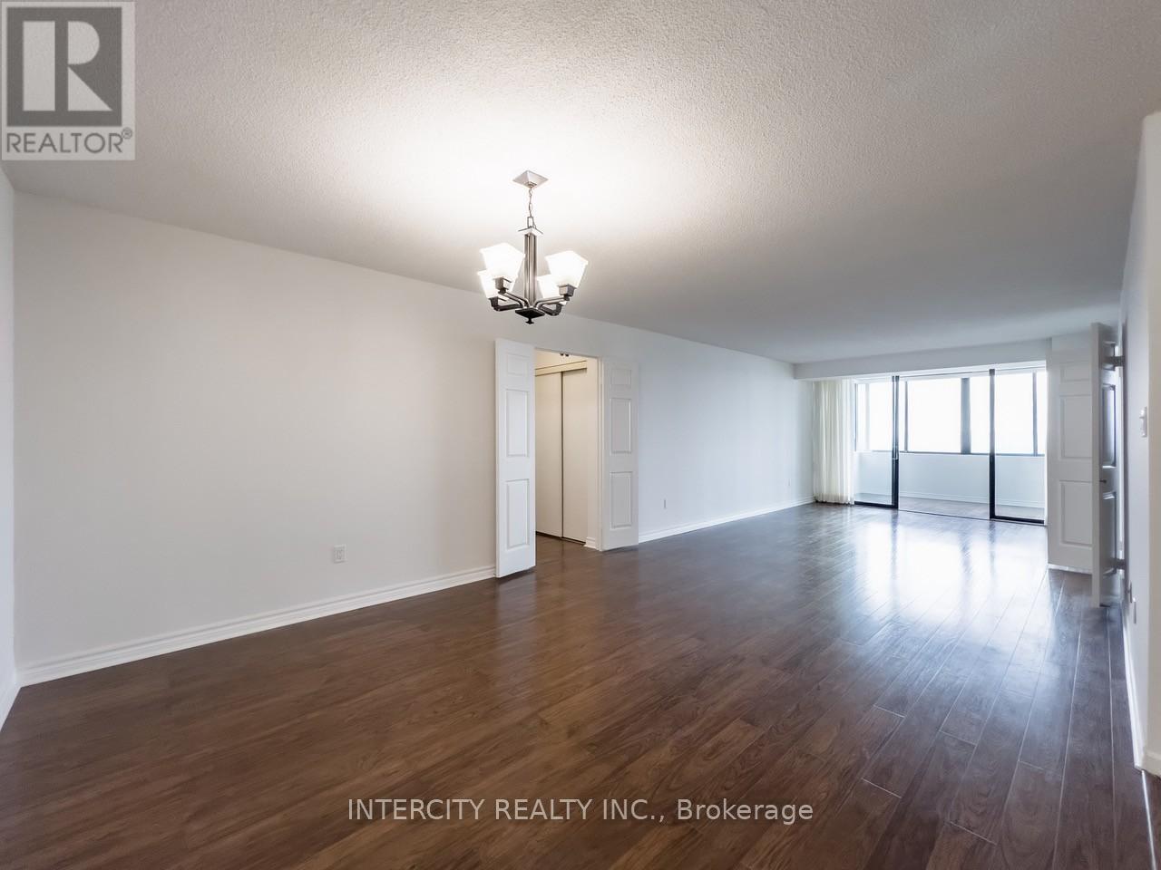 2102 - 2350 Bridletowne Circle, Toronto, Ontario  M1W 3E6 - Photo 10 - E12419300