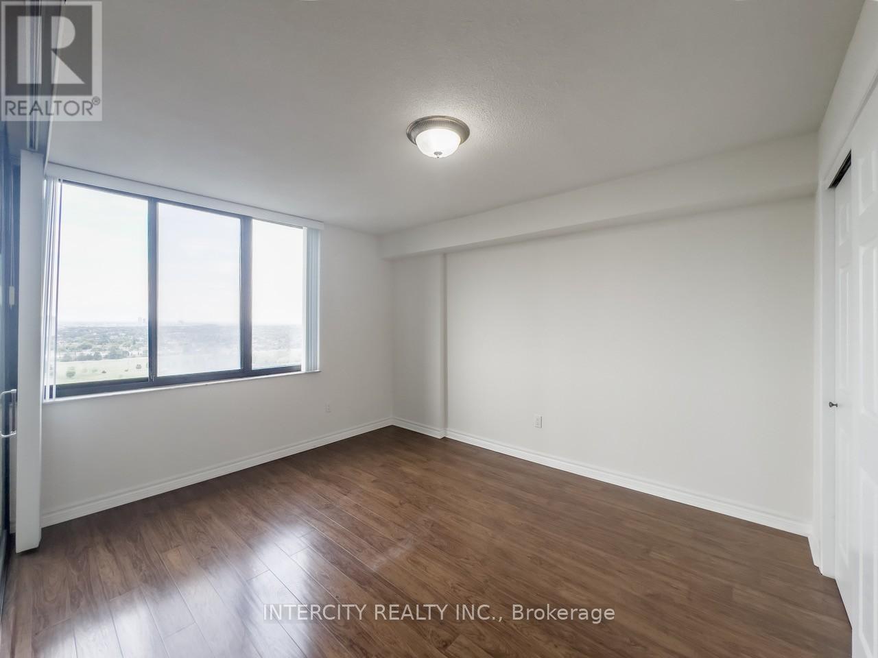 2102 - 2350 Bridletowne Circle, Toronto, Ontario  M1W 3E6 - Photo 17 - E12419300
