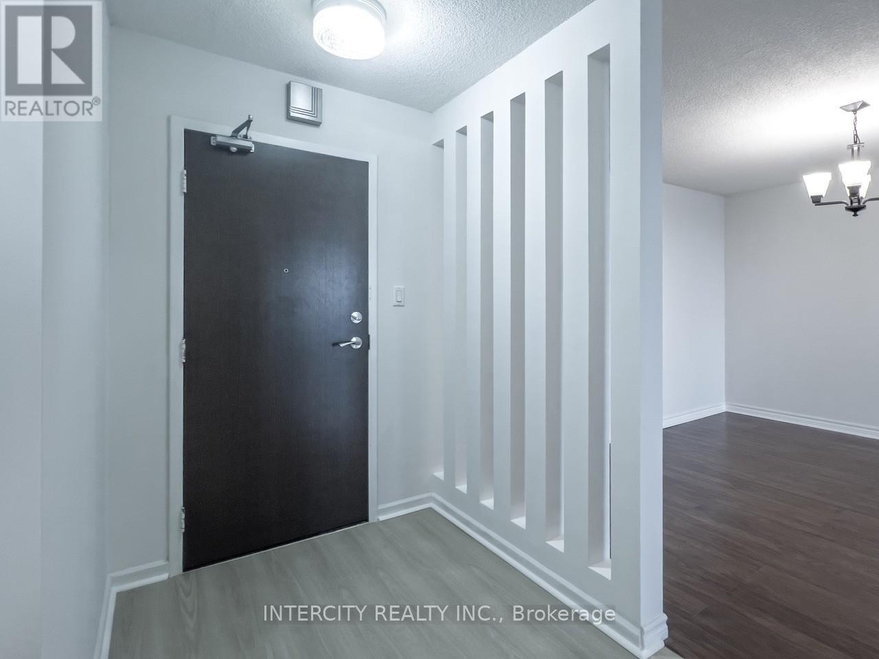 2102 - 2350 Bridletowne Circle, Toronto, Ontario  M1W 3E6 - Photo 4 - E12419300