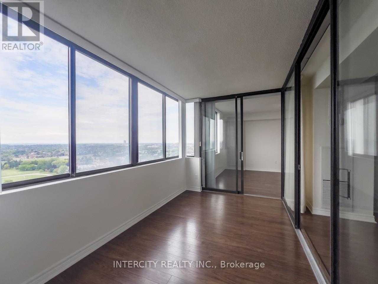 2102 - 2350 Bridletowne Circle, Toronto, Ontario  M1W 3E6 - Photo 6 - E12419300