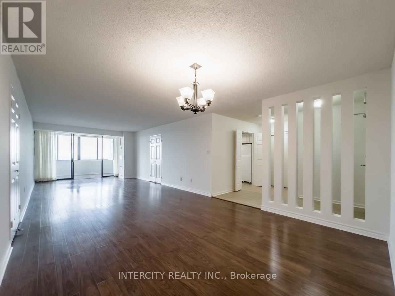 2102 - 2350 Bridletowne Circle, Toronto, Ontario  M1W 3E6 - Photo 9 - E12419300
