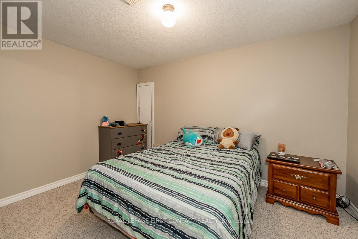 4689 20th Side Road, Essa, Ontario  L0L 2N0 - Photo 35 - N12417852