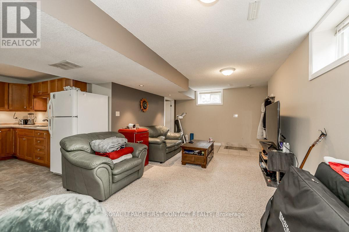 4689 20th Side Road, Essa, Ontario  L0L 2N0 - Photo 32 - N12417852