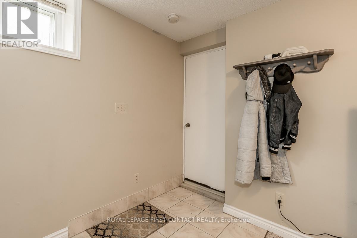 4689 20th Side Road, Essa, Ontario  L0L 2N0 - Photo 34 - N12417852