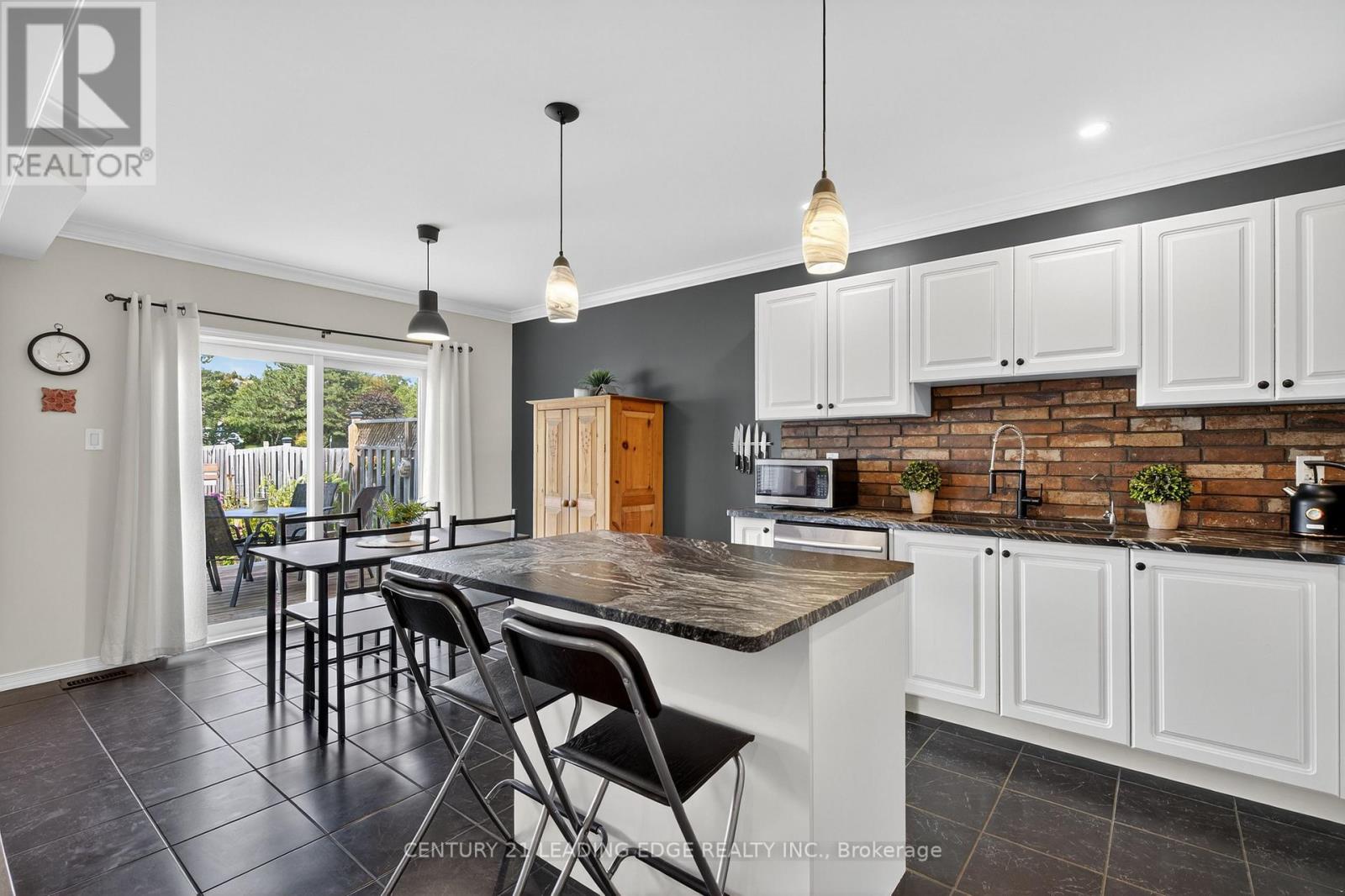 14 Rennie Street, Brock, Ontario  L0C 1H0 - Photo 16 - N12419268