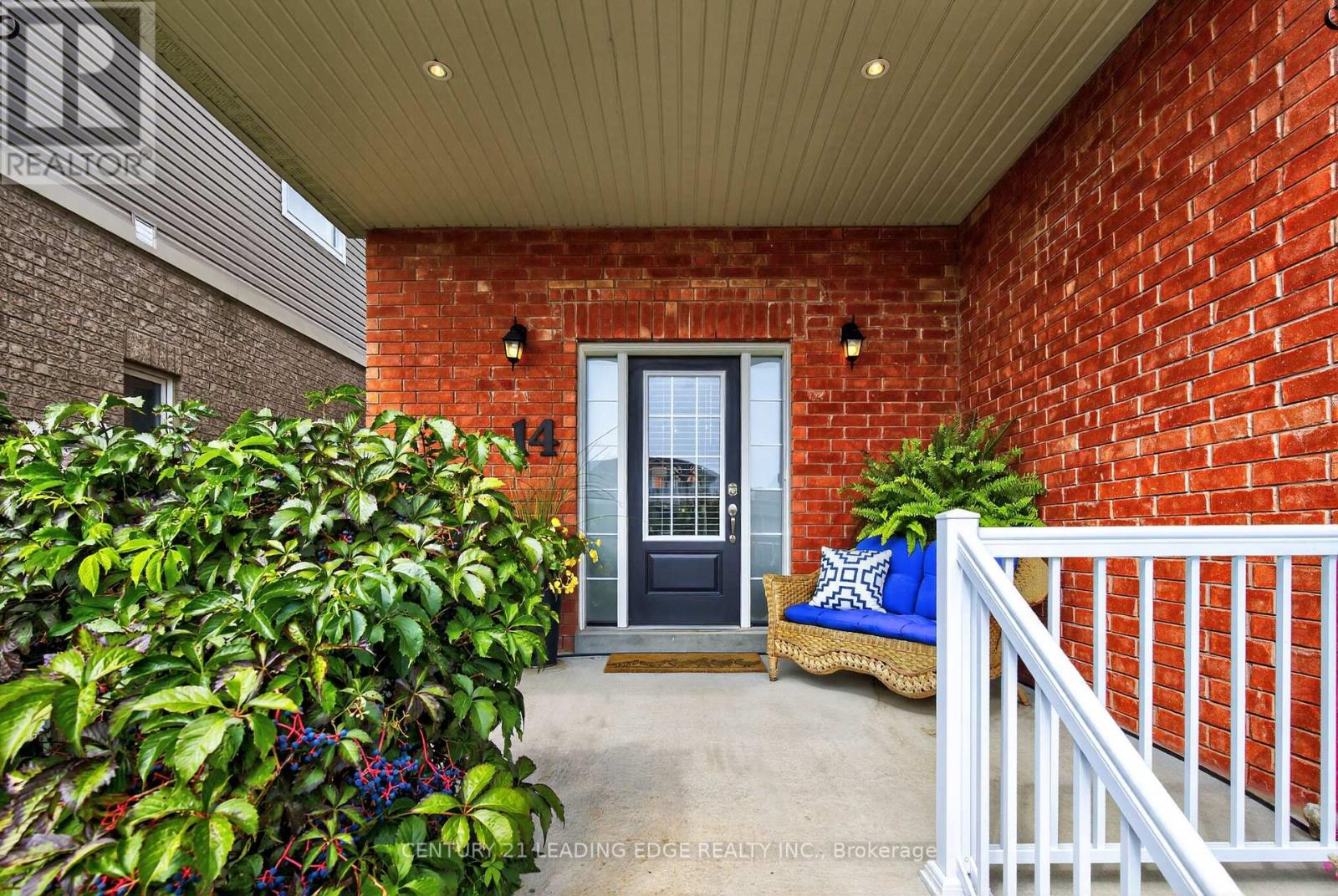 14 Rennie Street, Brock, Ontario  L0C 1H0 - Photo 3 - N12419268