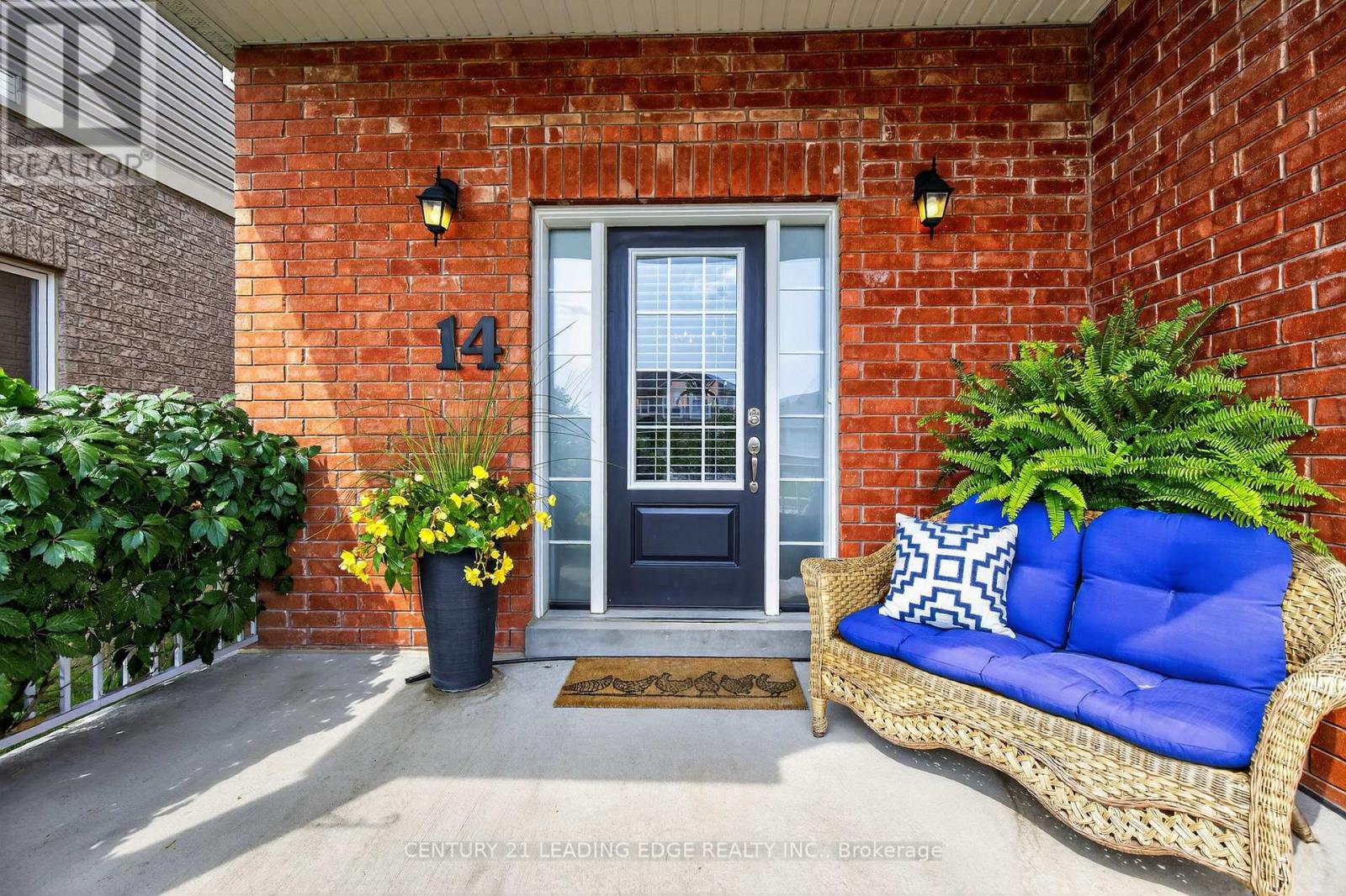 14 Rennie Street, Brock, Ontario  L0C 1H0 - Photo 4 - N12419268