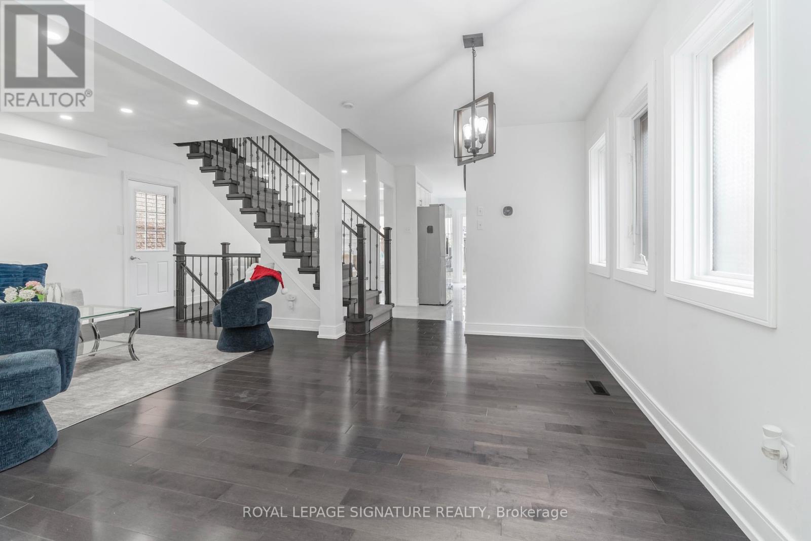 217 Sophia Road, Markham, Ontario  L3S 4C5 - Photo 7 - N12419317
