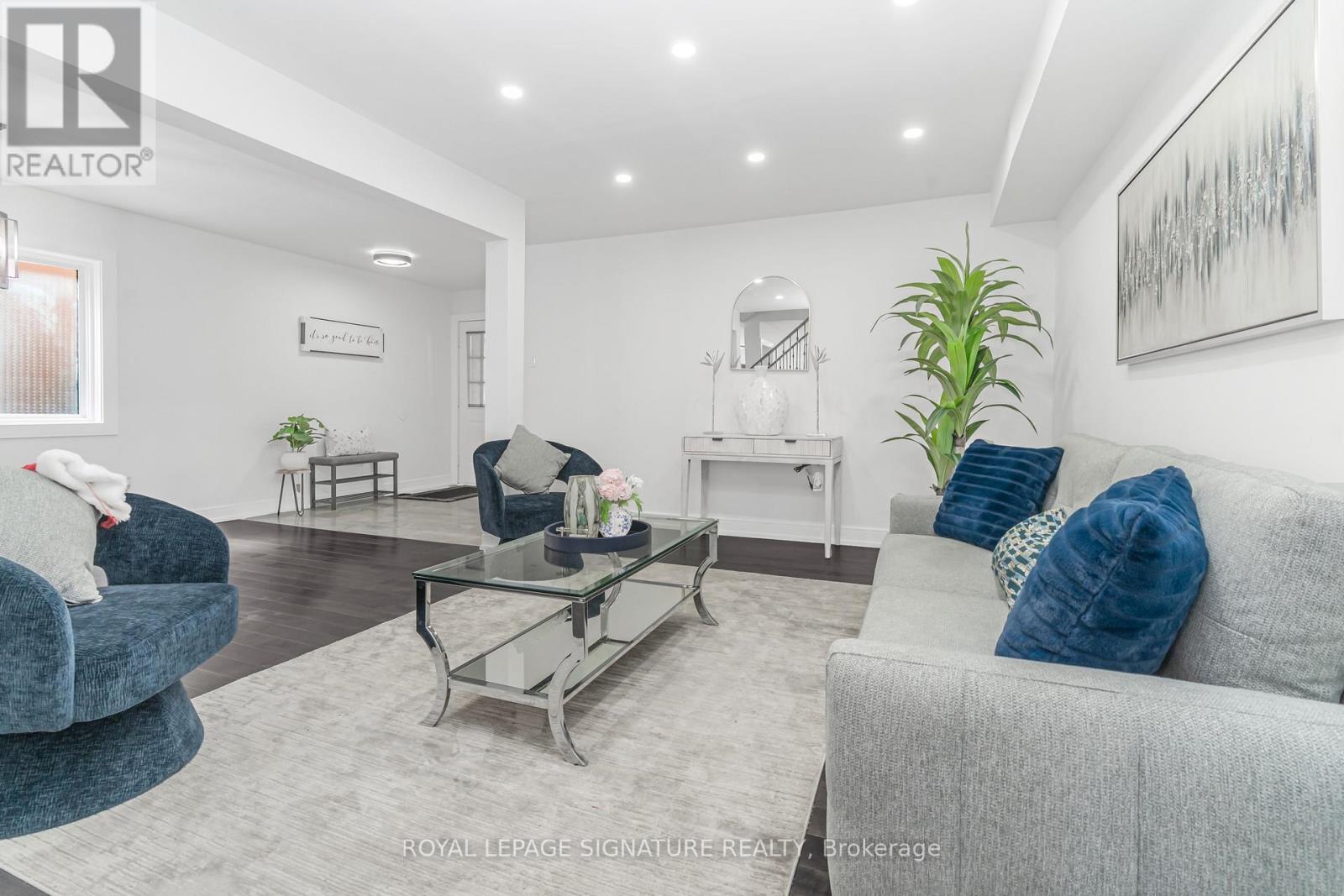 217 Sophia Road, Markham, Ontario  L3S 4C5 - Photo 8 - N12419317