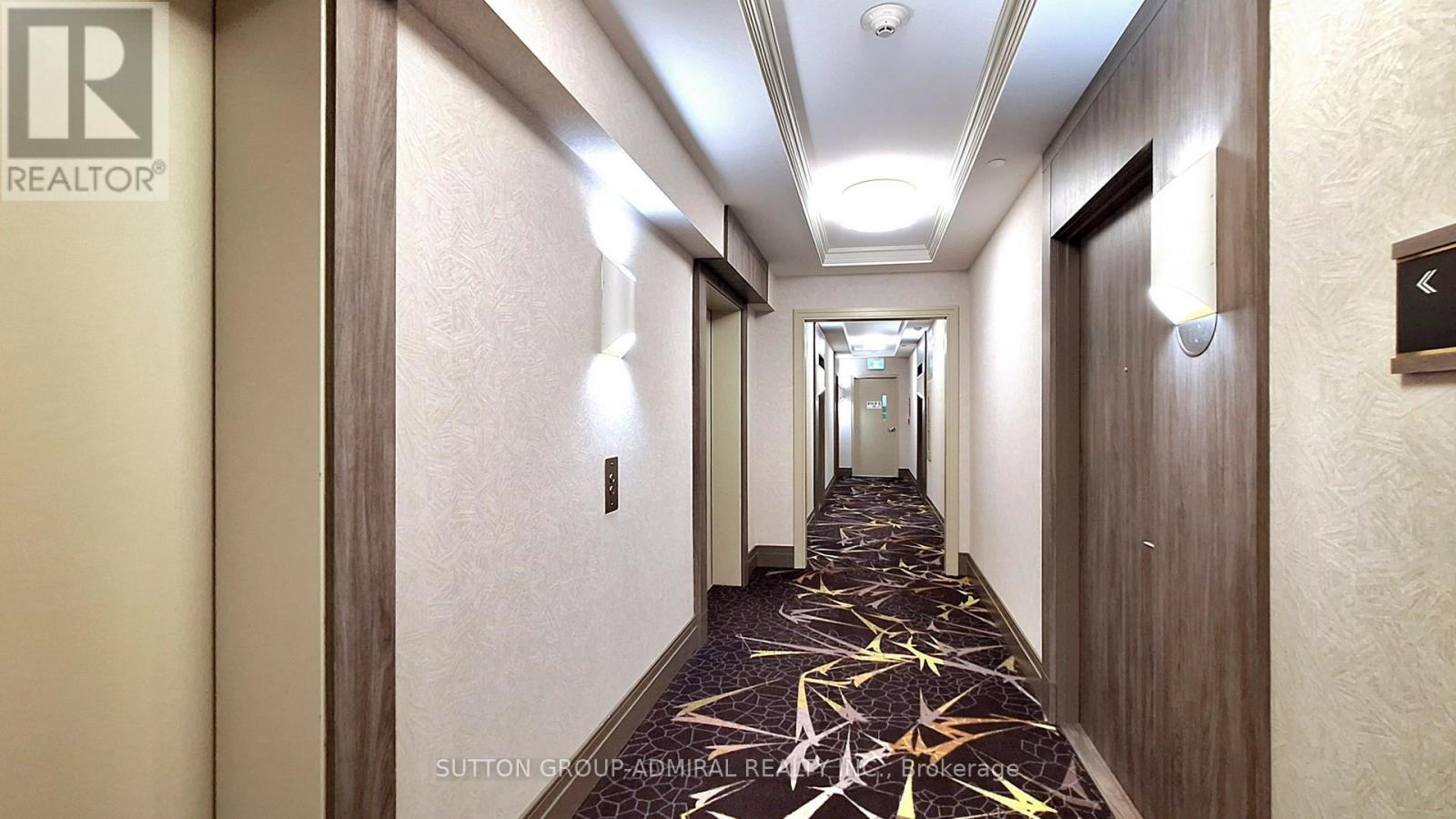 1103 - 20 Gatineau Drive, Vaughan, Ontario  L4J 0L3 - Photo 2 - N12419373