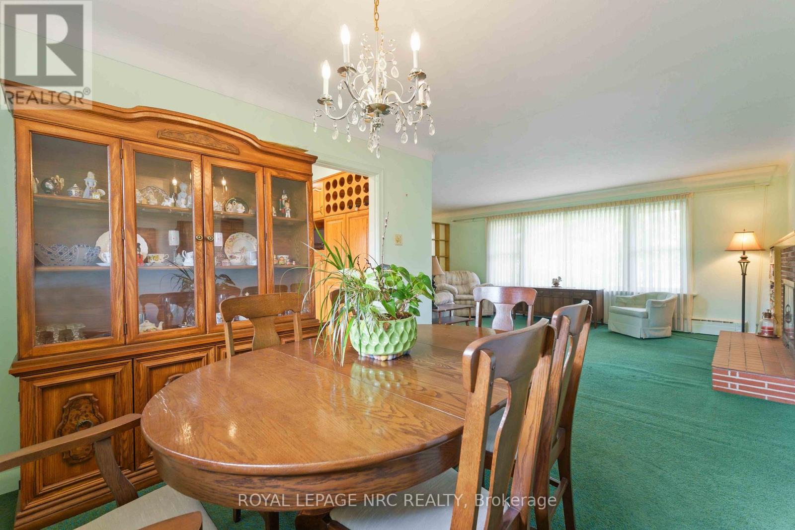 4 Oakmount Road, Welland, Ontario  L3C 4X8 - Photo 18 - X12419390