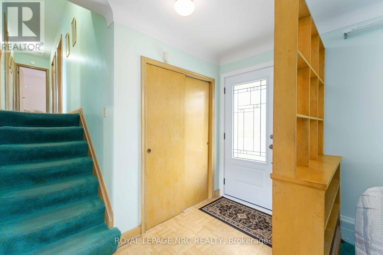 4 Oakmount Road, Welland, Ontario  L3C 4X8 - Photo 20 - X12419390
