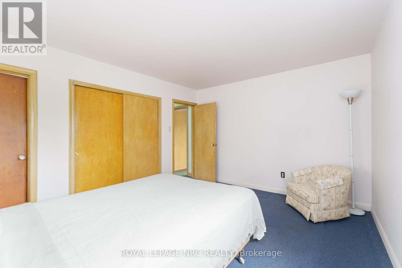 4 Oakmount Road, Welland, Ontario  L3C 4X8 - Photo 27 - X12419390