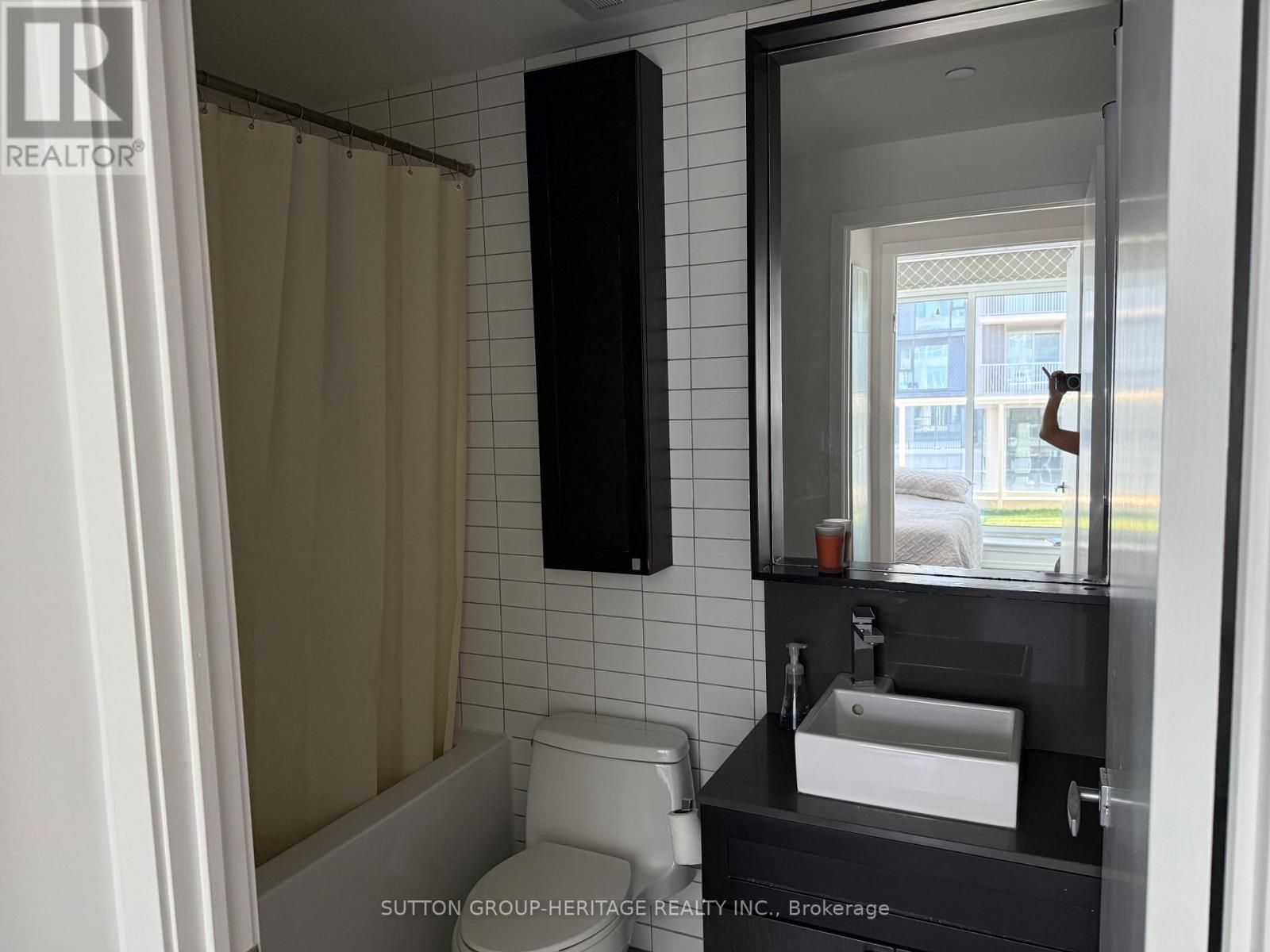 814 - 783 Bathurst Street, Toronto, Ontario  M5A 0A8 - Photo 17 - C12419329