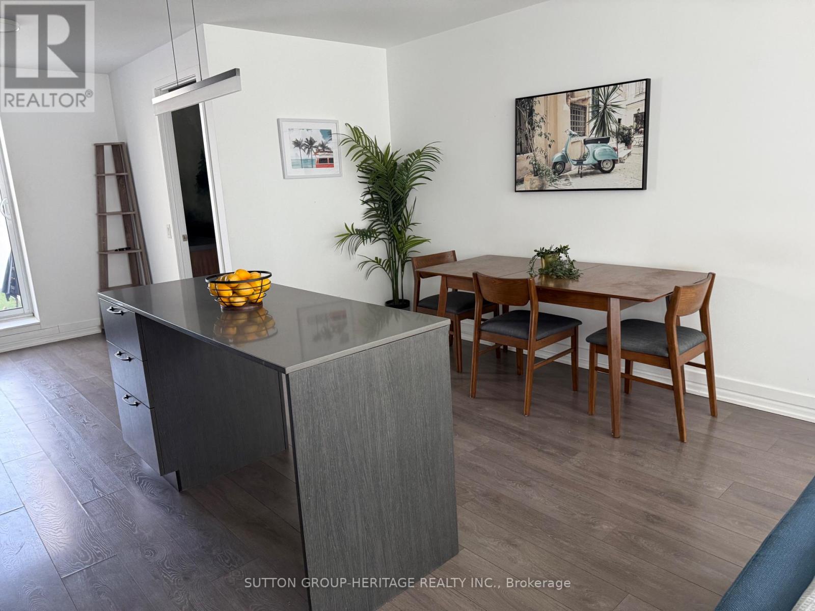 814 - 783 Bathurst Street, Toronto, Ontario  M5A 0A8 - Photo 8 - C12419329